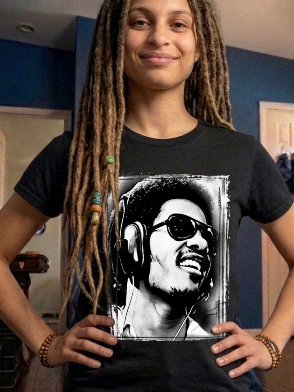🎹🕶️ Stevie Wonder T-shirt🕶️🎹
